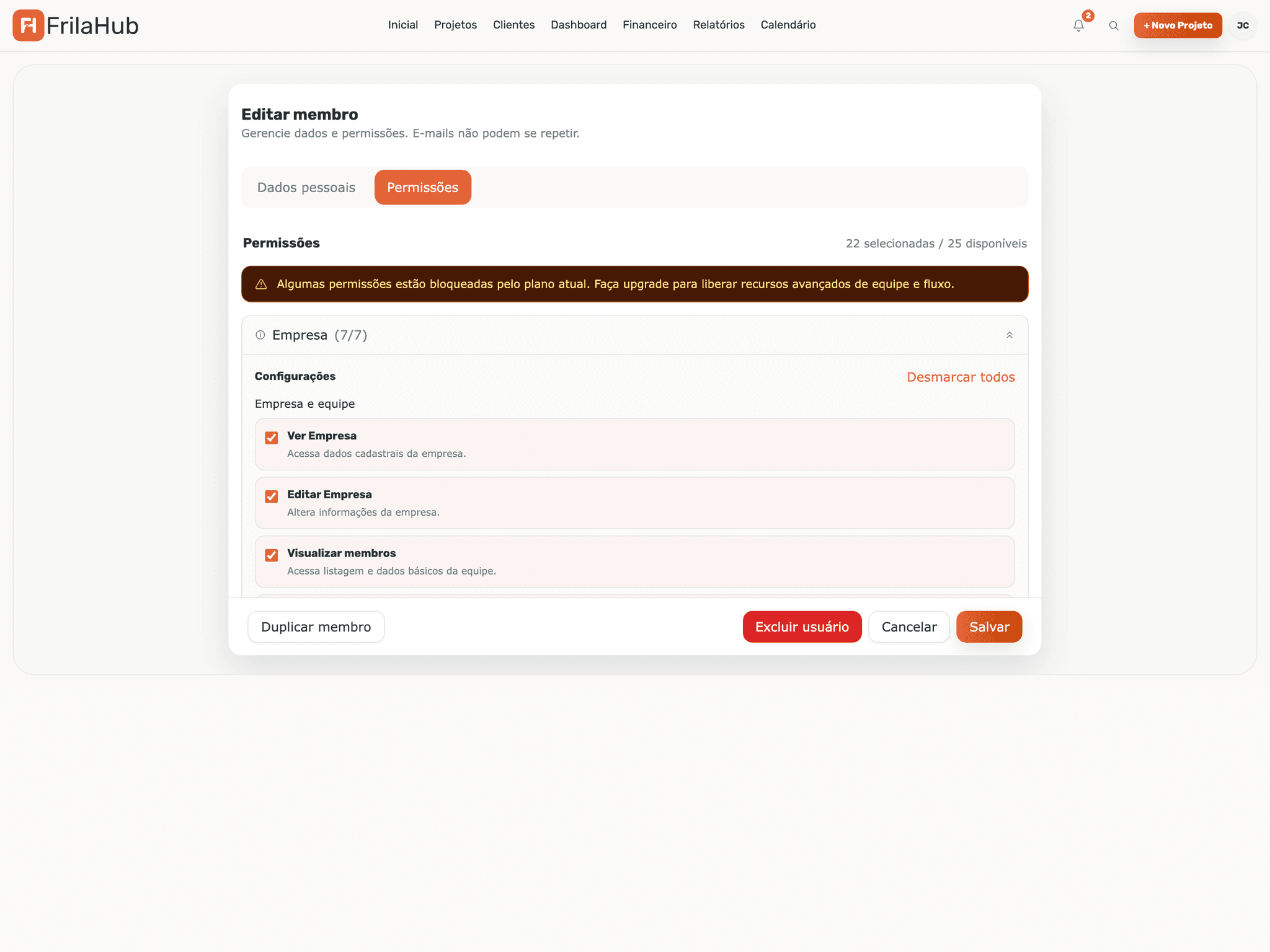 Tela de Permissões do FrilaHub: Defina quem da equipe vê e edita cada módulo do sistema.